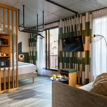 La Belle Hotel 4*