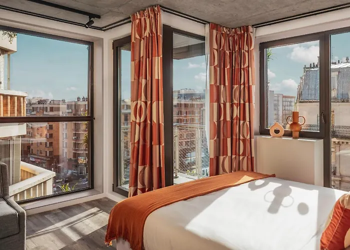 Hotel La Belle Paryż