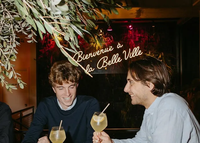 Hotel La Belle Paryż