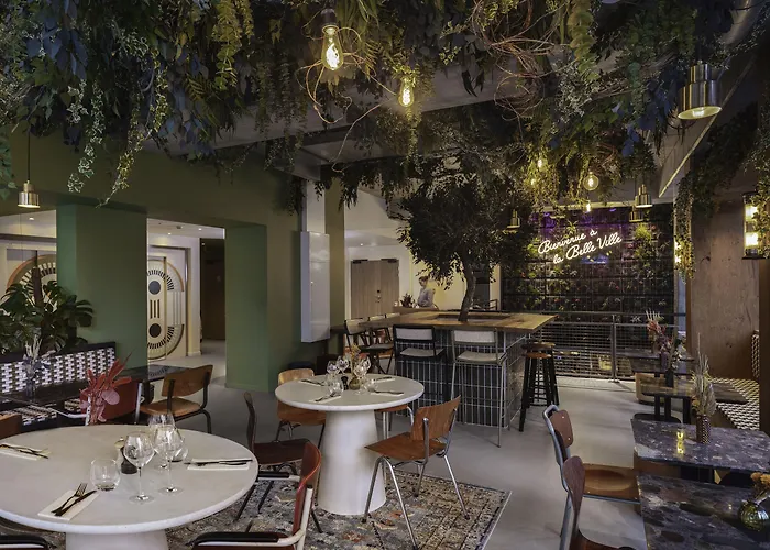 Hotel La Belle Paryż